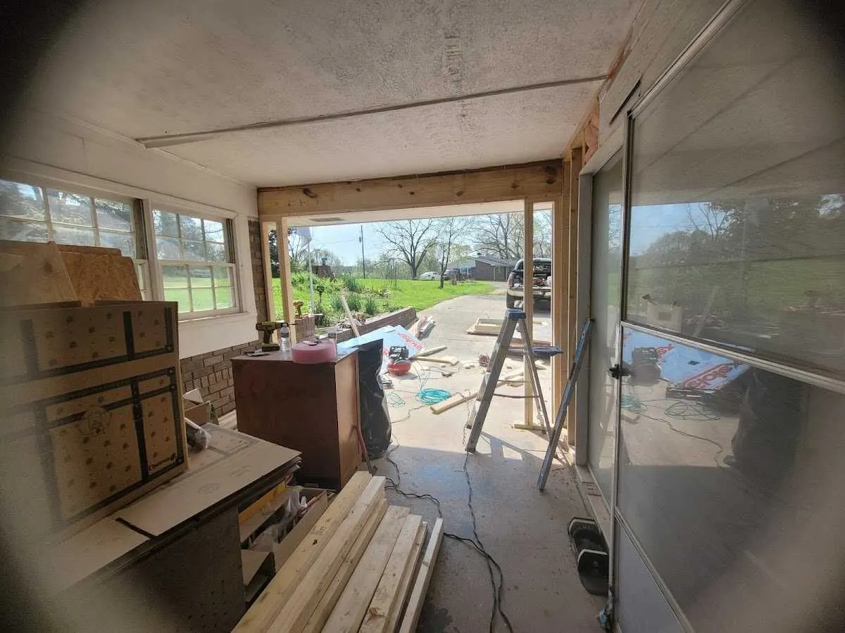 Air movers and dehumidifier for Water Mitigation Services in Munford